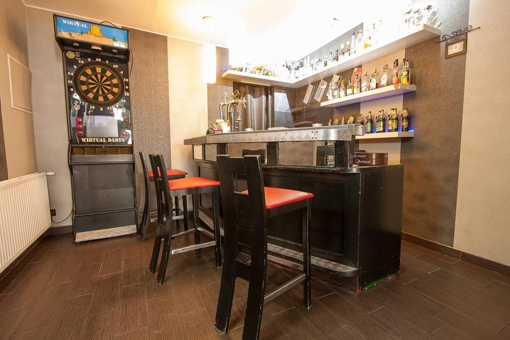 Hostel 4You Bielsko-Biala Bagian luar foto