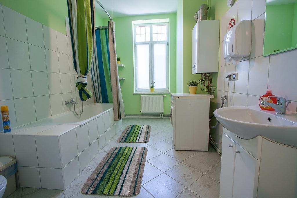 Hostel 4You Bielsko-Biala Bagian luar foto