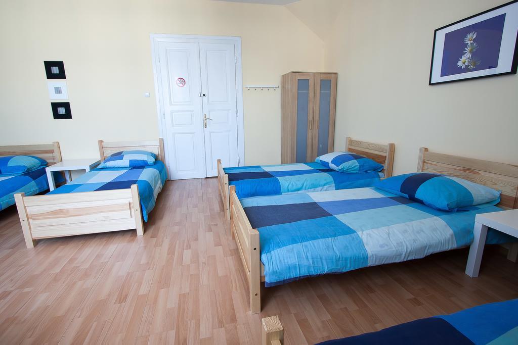 Hostel 4You Bielsko-Biala Bagian luar foto